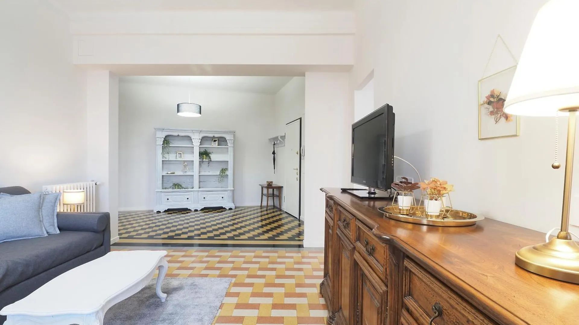 Apartamento Primopiano - Ferrucci Milán 0*,